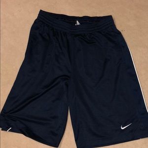 Nike Men's L shorts